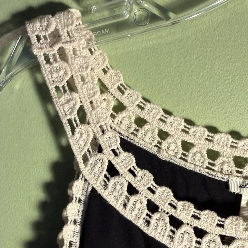 Ultra Pink Black Tank Top with White Crochet & Embroidery - Picture 3 of 11